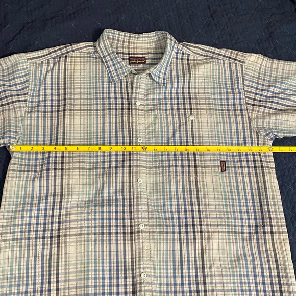 Patagonia button up dress shirt- blue size XL Excellent condition - Picture 7 of 9